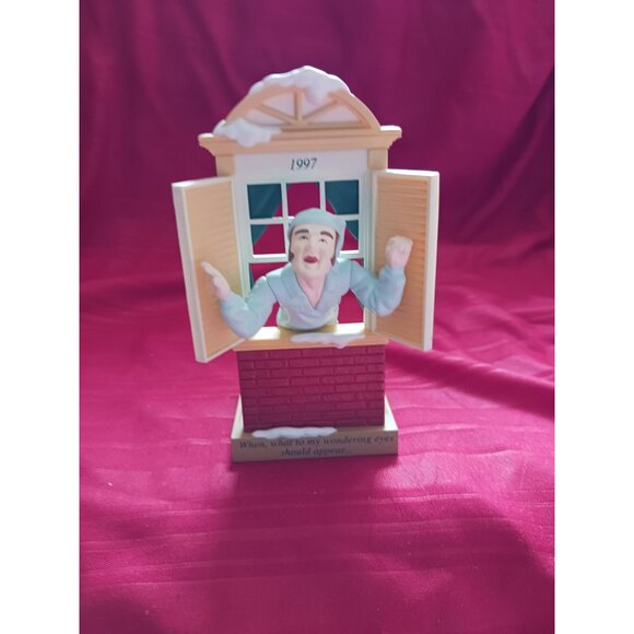 Hallmark Vtg Away To  The Window 1997 Figurine Christmas Ornament - Picture 8 of 10